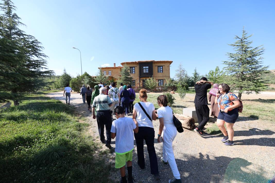 Beyşehir’in tarihi ve doğal güzellikleri rehberler eşliğinde tanıtılıyor 7